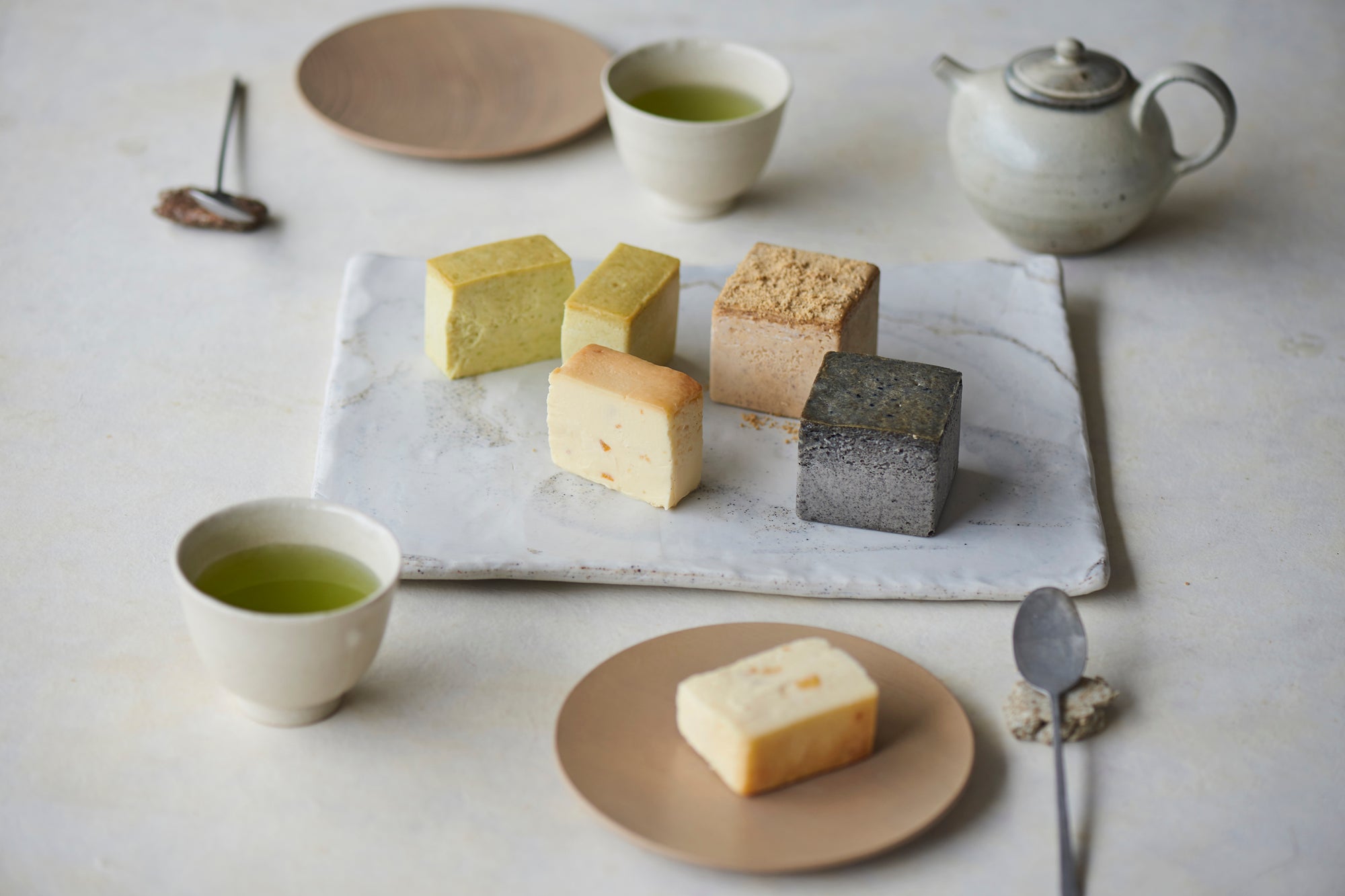 Mr. CHEESECAKE assorted 4-Cube Nagomi
