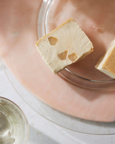 Mr. CHEESECAKE assorted 3-Cube Peach Earl Grey