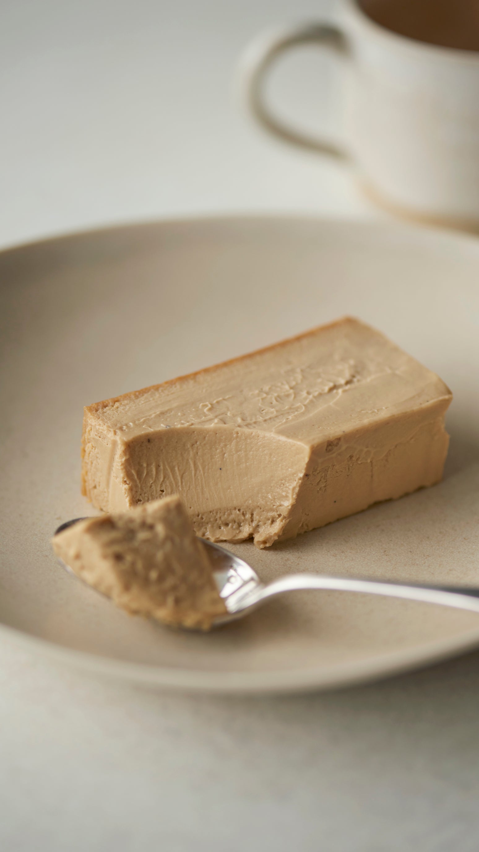 Mr. CHEESECAKE Caramel Earl Grey / Box