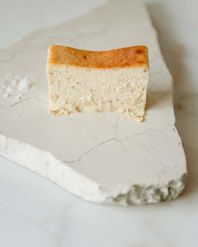 Mr. CHEESECAKE white truffle