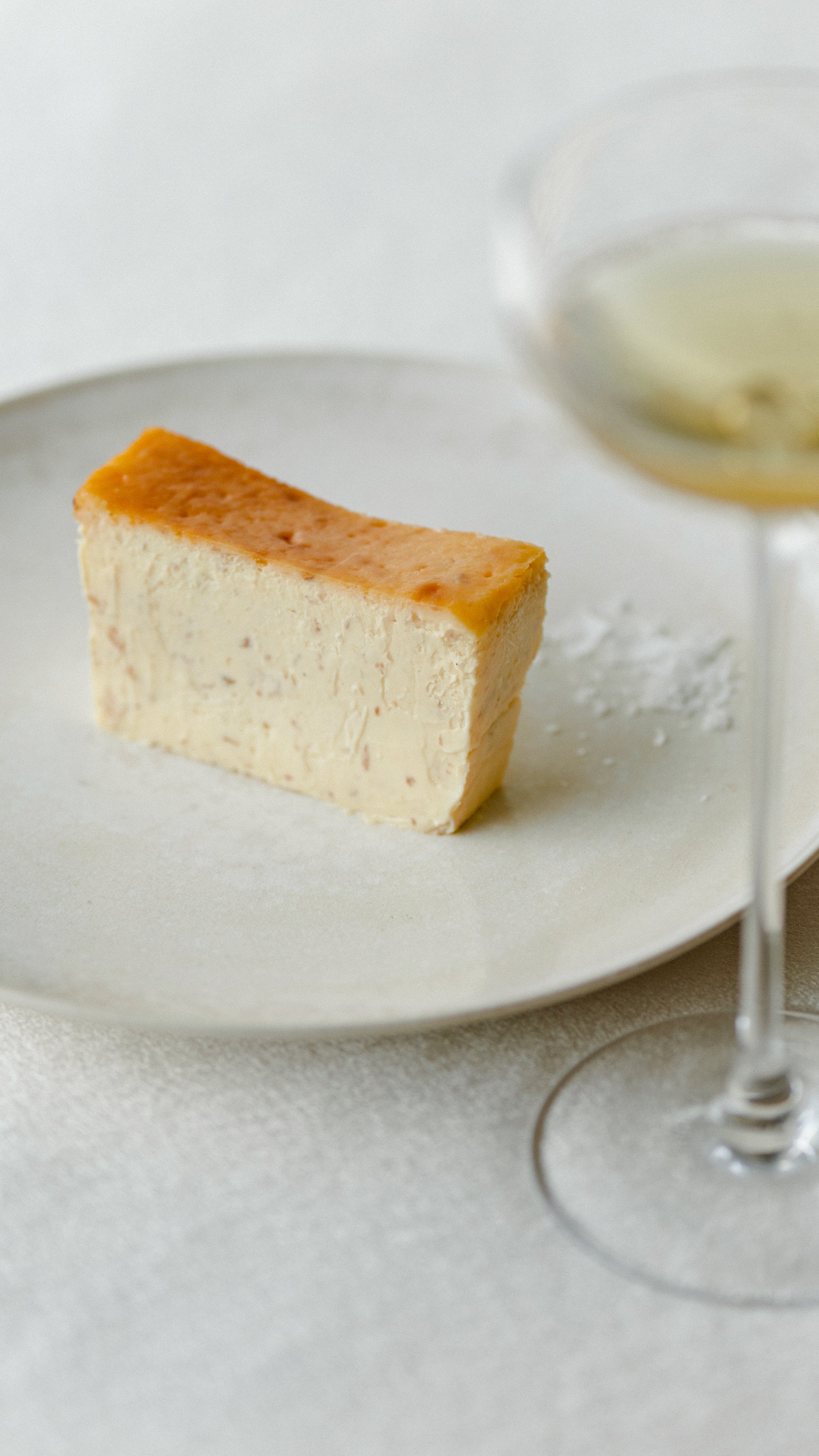 Mr. CHEESECAKE white truffle