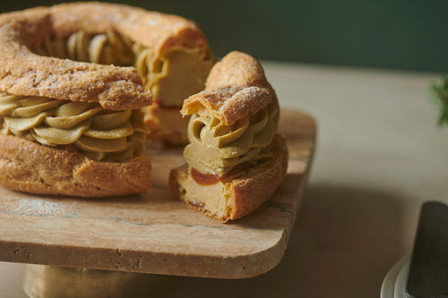 Paris-Brest Pistachio Apricot & Mr. CHEESECAKE Pistachio Raspberry