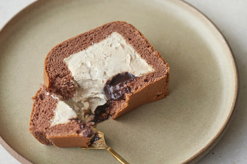 square roll cake cafe mocha