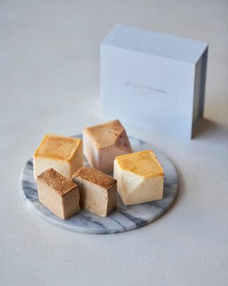 Mr. CHEESECAKE assorted 4-Cube Silk