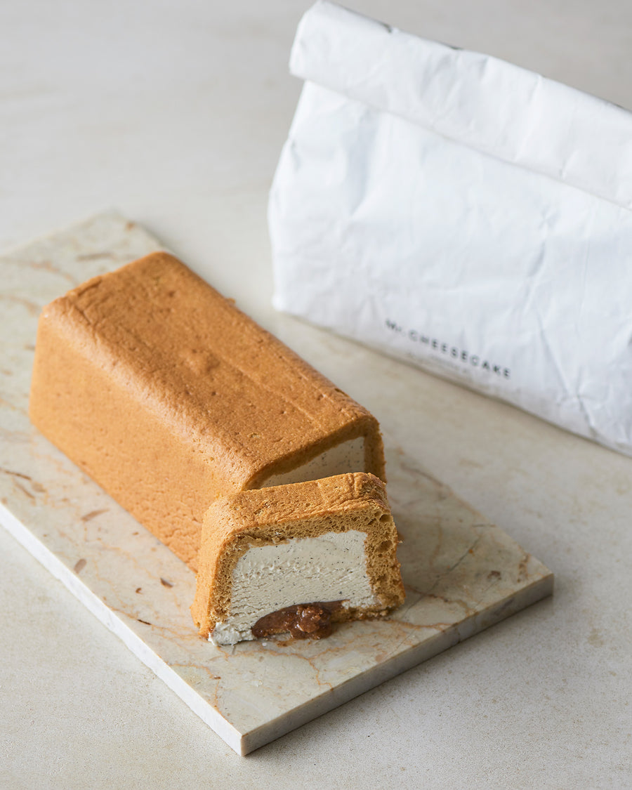 square roll cake & BASQUE CHEESECAKE