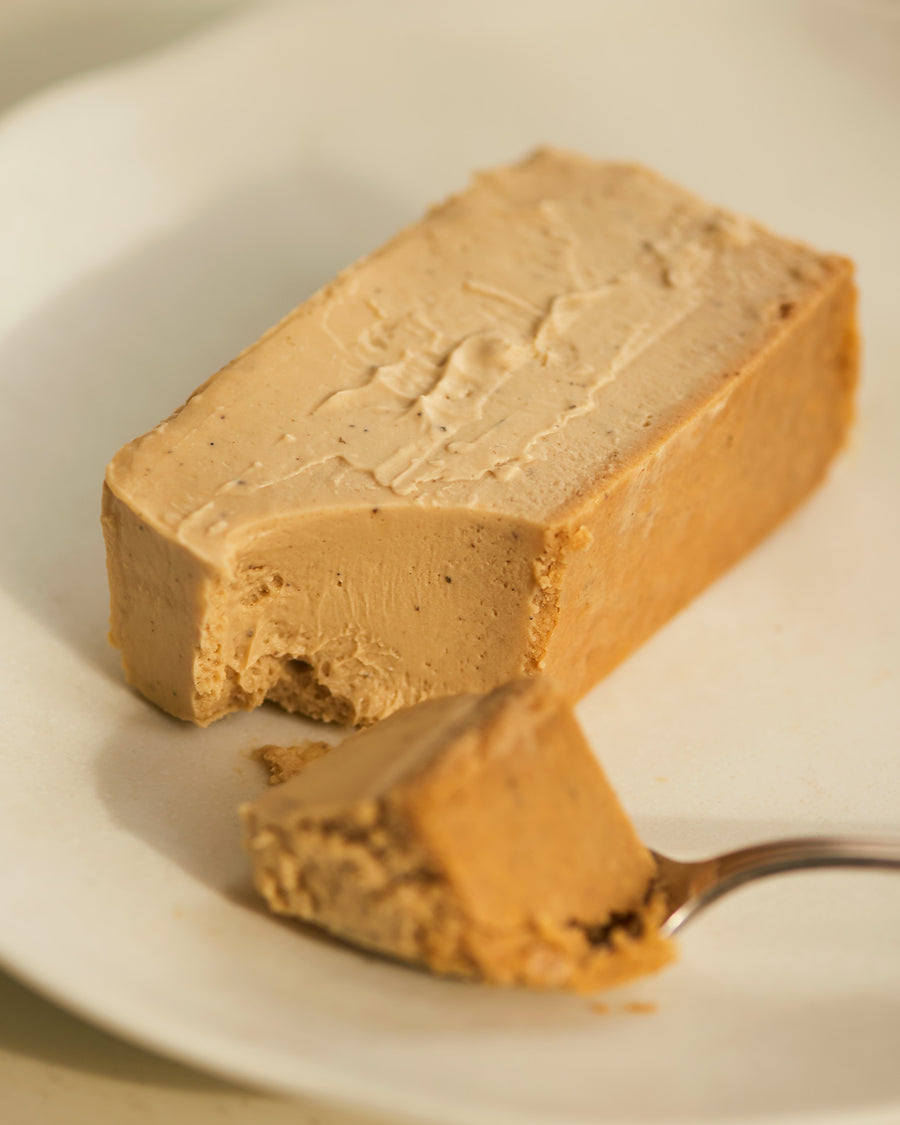 Mr. CHEESECAKE Royal Milk Tea