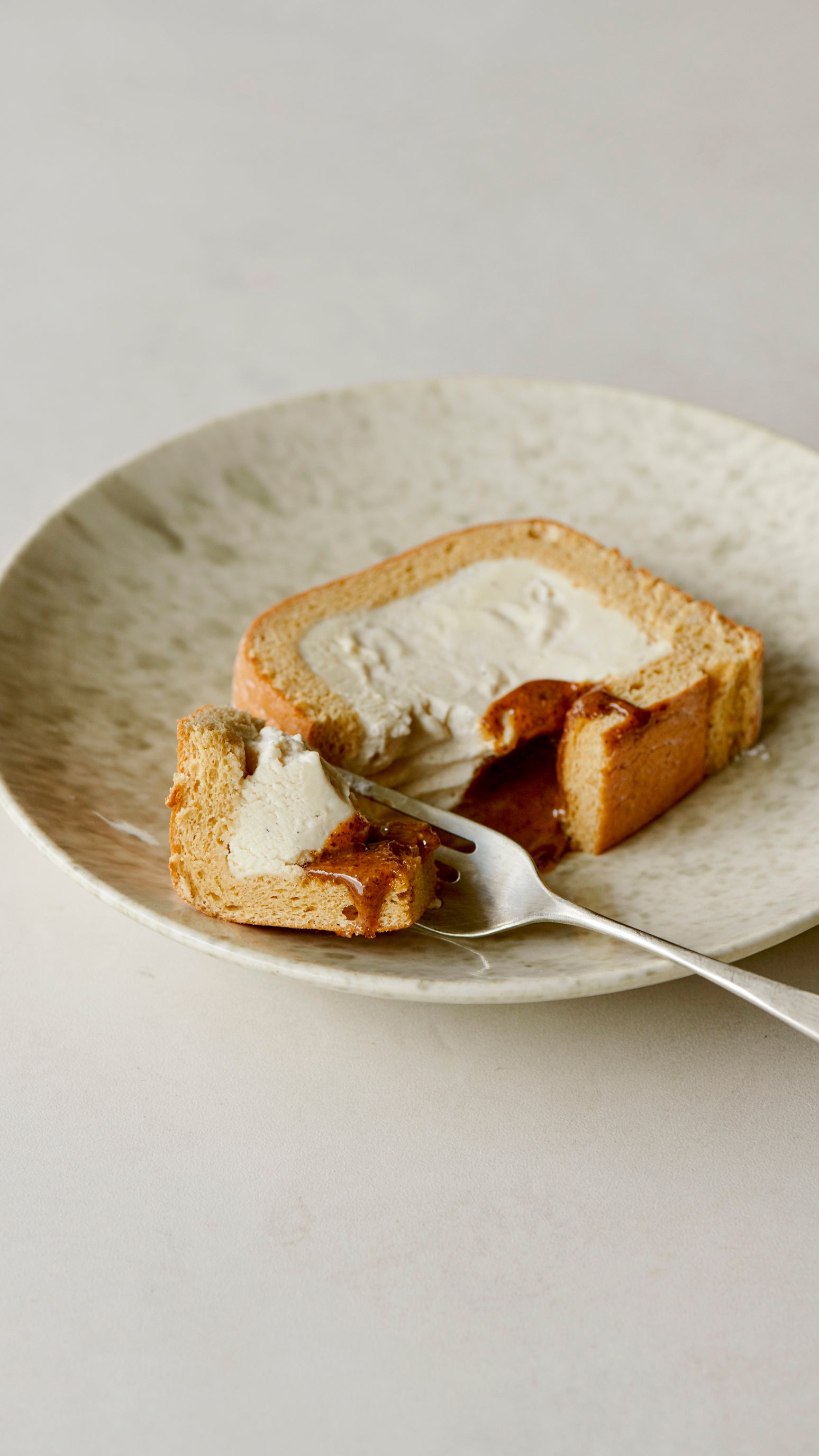 square roll cake