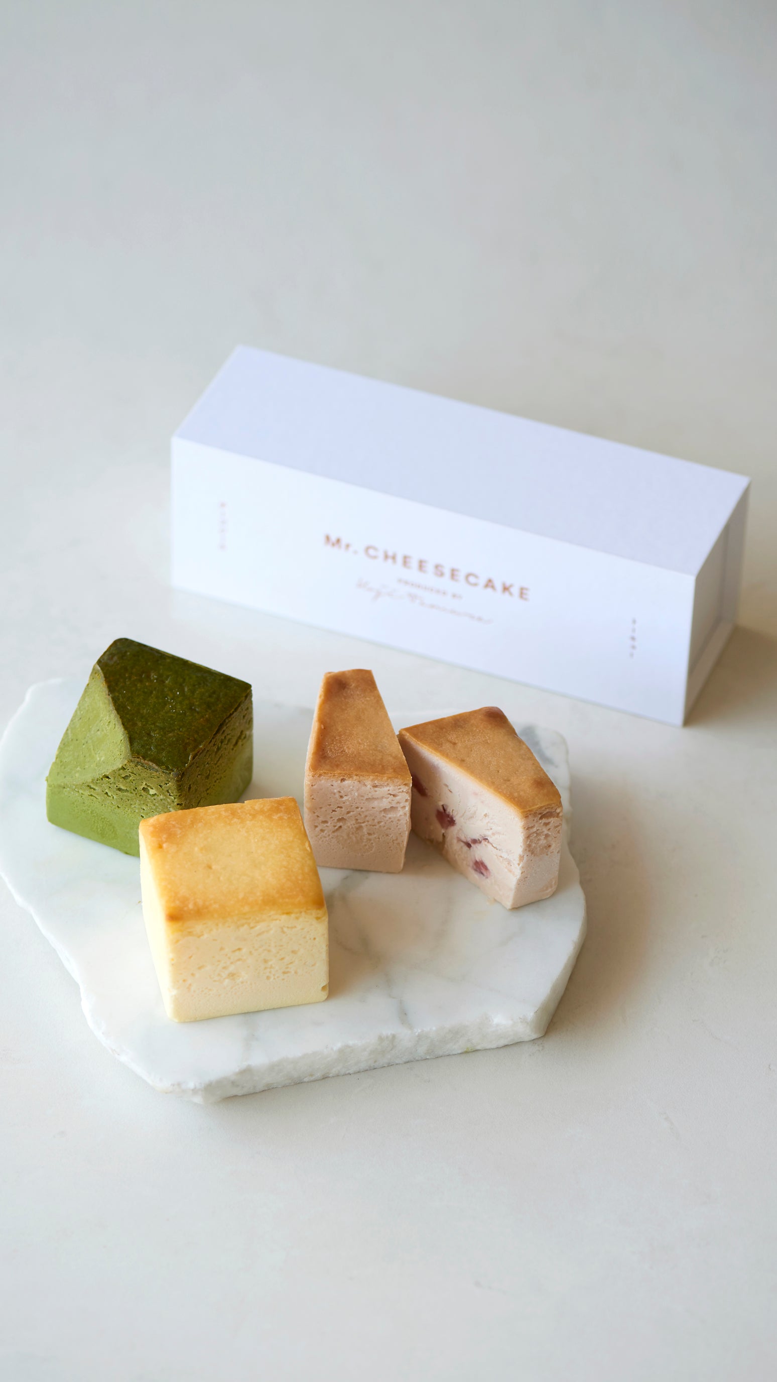 Mr. CHEESECAKE assorted 3-Cube Box Standard