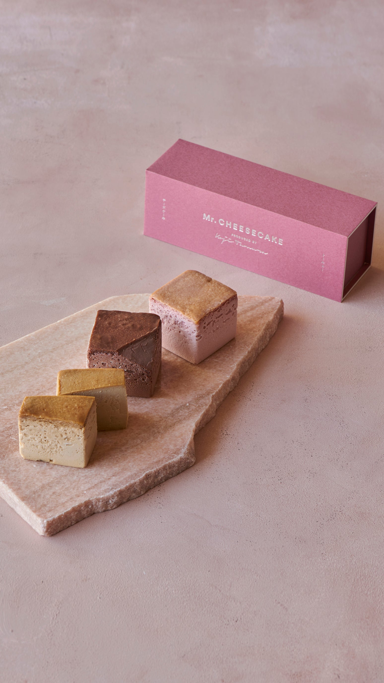 Mr. CHEESECAKE assorted 3-Cube Box Reve