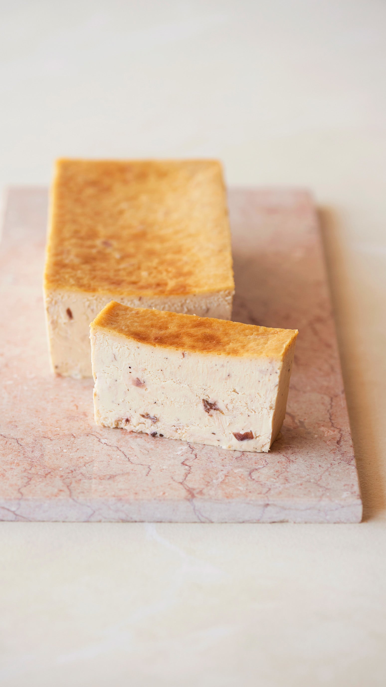 Mr. CHEESECAKE Sakura Tohobijin