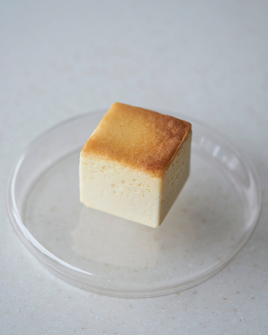 Mr. CHEESECAKE assorted 3-Cube Peach Earl Grey