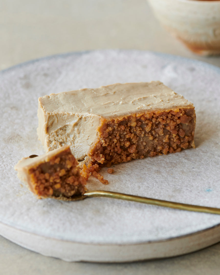 Mr. CHEESECAKE Hojicha Maple