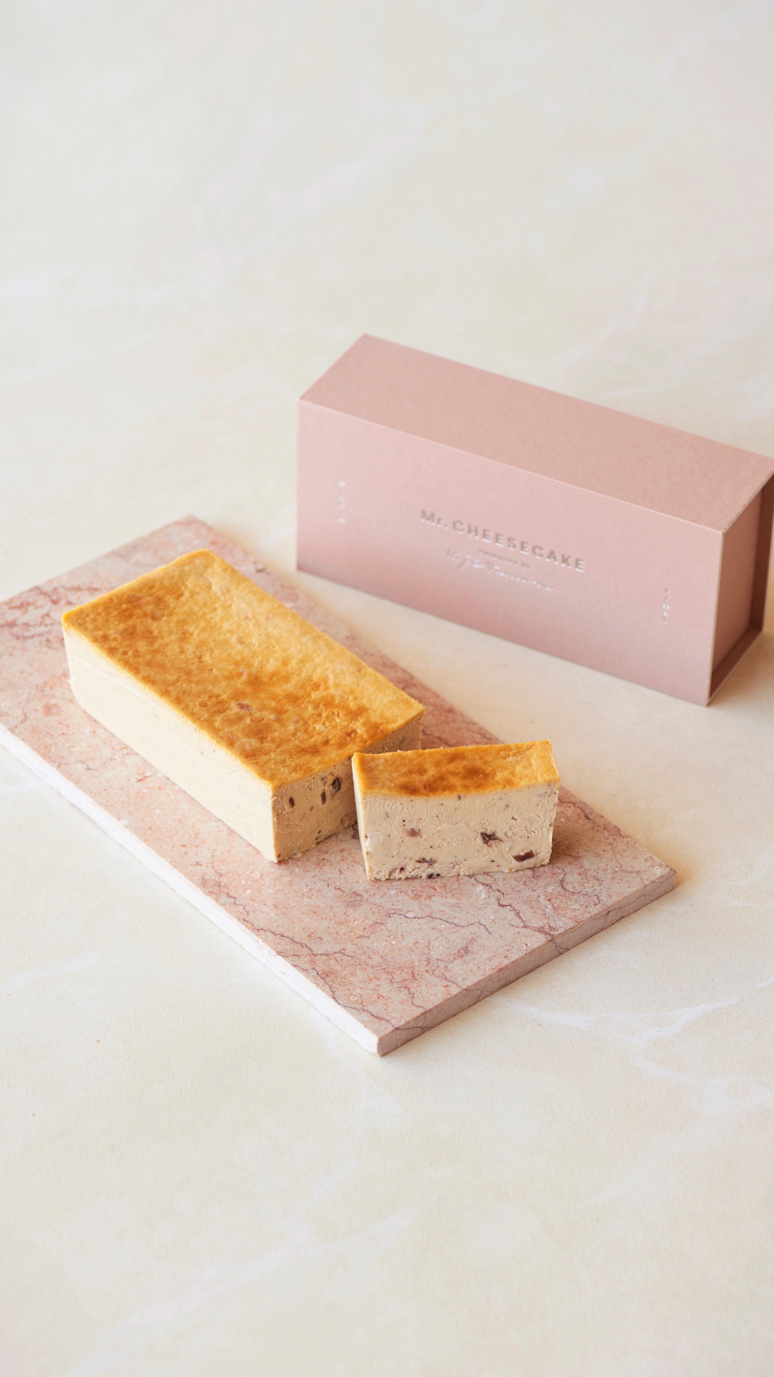 Mr. CHEESECAKE Sakura Tohobijin