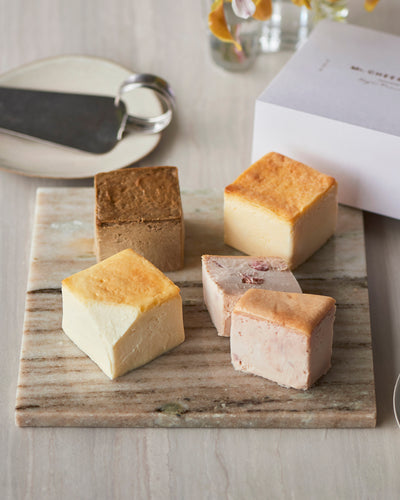 Mr. CHEESECAKE assorted 4-Cube Sweet & Classic / Bag