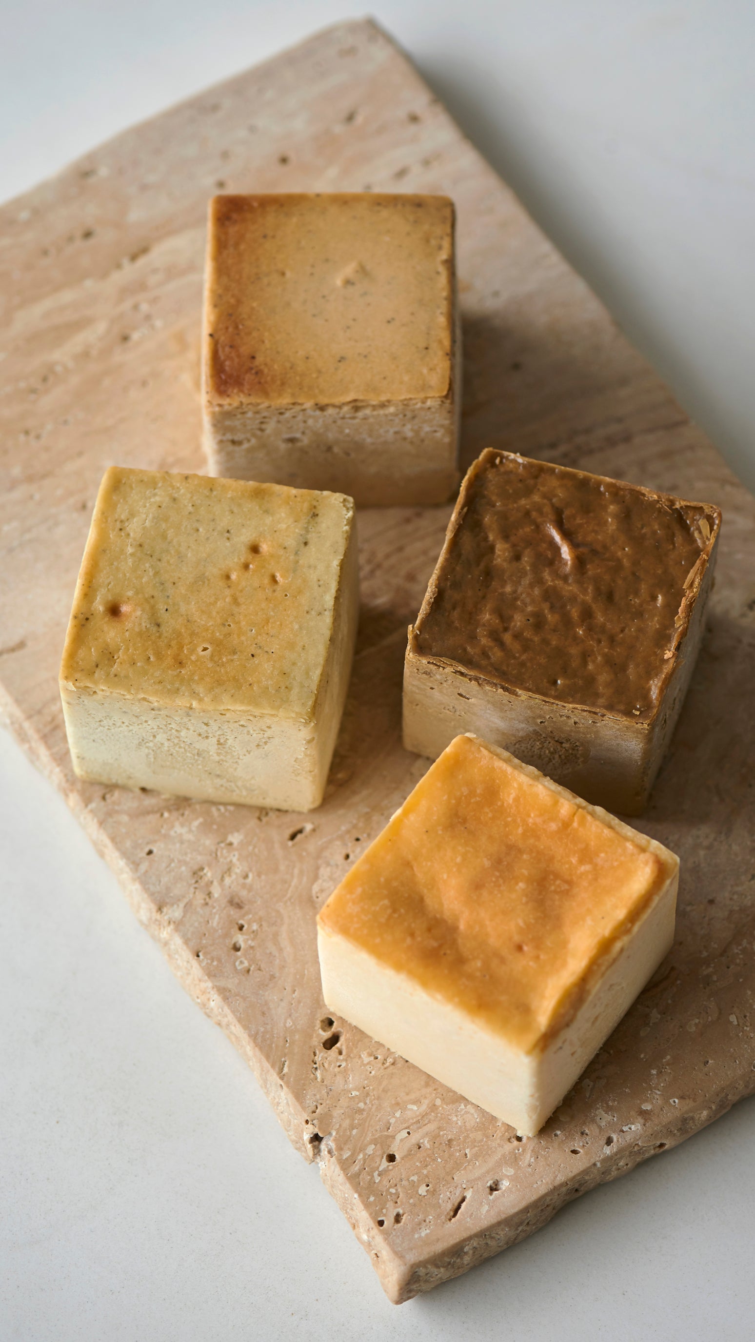 Mr. CHEESECAKE assorted 4-Cube Box Tea Collection