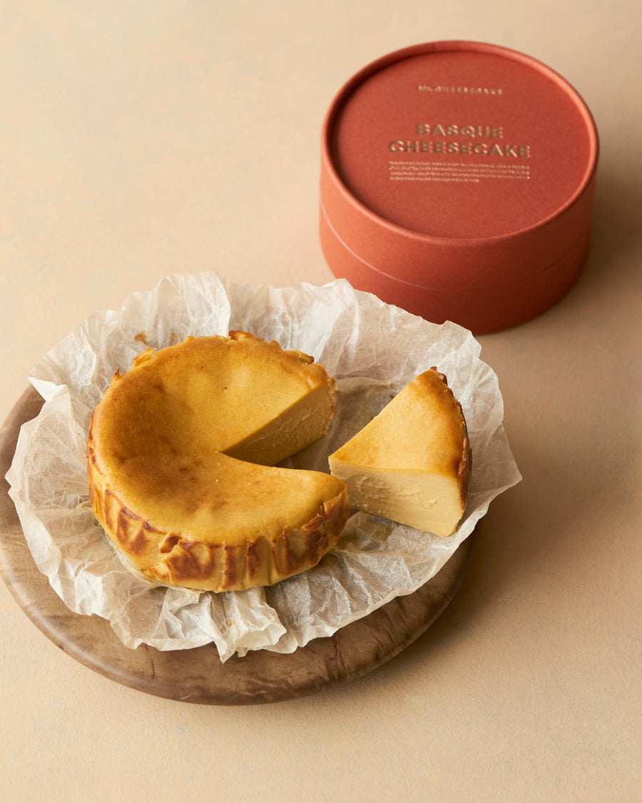 BASQUE CHEESECAKE Annoimo