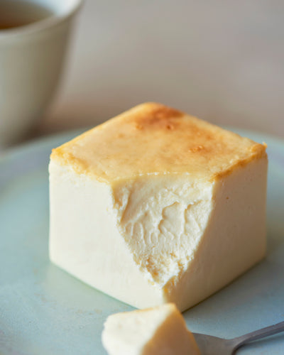 Mr. CHEESECAKE assorted 4-Cube Sweet