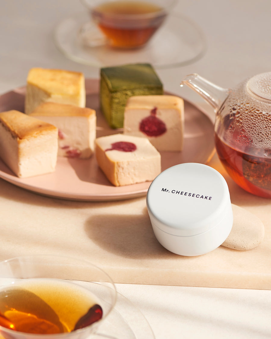 Mr. CHEESECAKE assorted 4-Cube Box Moment & Rose Orange Tea