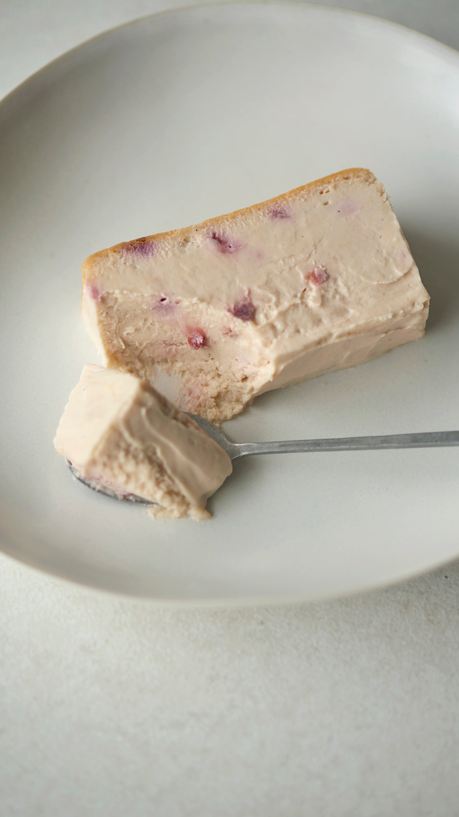 Mr. CHEESECAKE Raspberry Lime / Bag