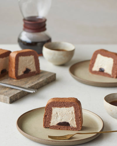 square roll cake cafe mocha