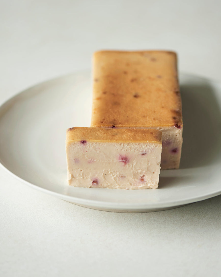 Mr. CHEESECAKE Raspberry Lime / Box