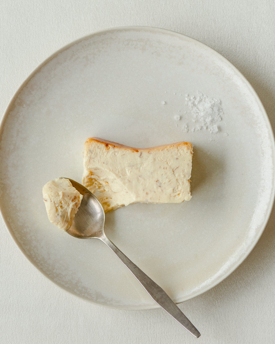 Mr. CHEESECAKE white truffle