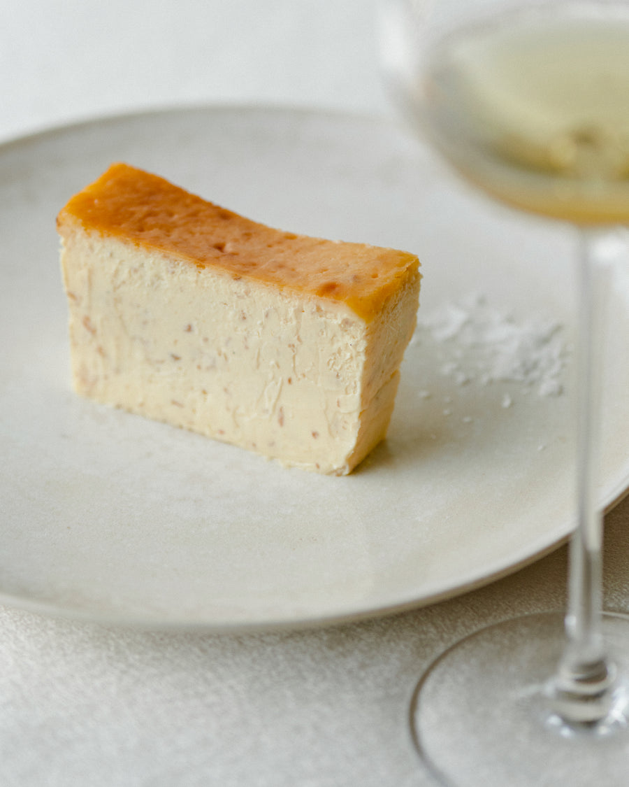 Mr. CHEESECAKE white truffle