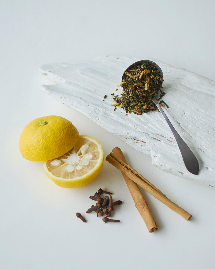 Mr. CHEESECAKE pistachio raspberry & Tea