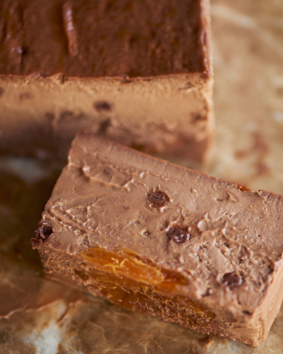 Mr. CHEESECAKE BROWN milk