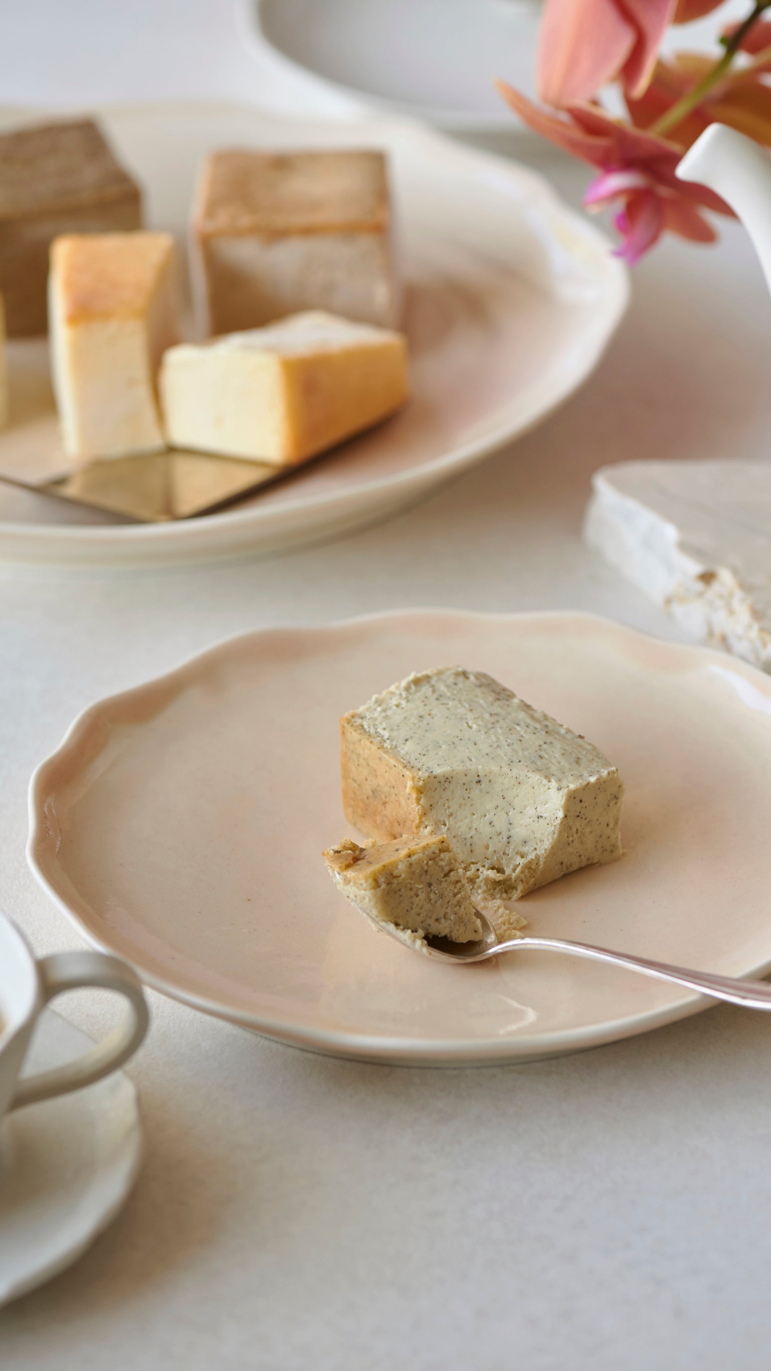 cheese (お取り置き8月25日まで) Mr. CHEESECAKE assorted Cube Box 母の日限定ラッピング付き