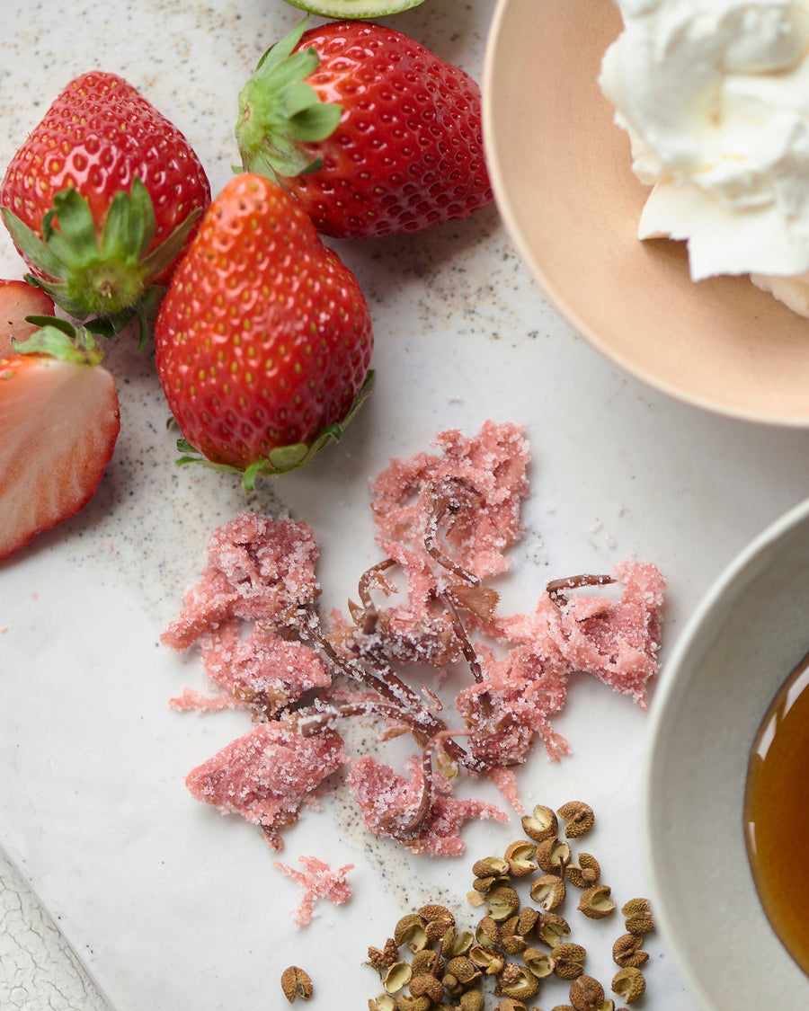 Mr. CHEESECAKE sakura strawberry