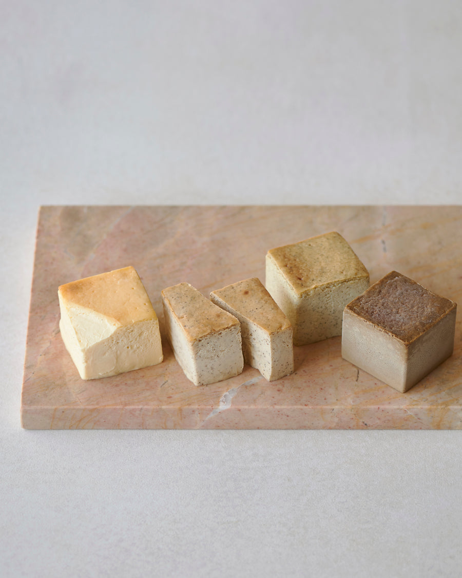 Mr. CHEESECAKE assorted Cube Box 母の日限定ラッピング付き