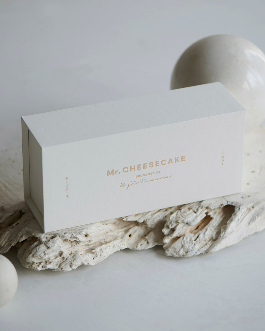 Mr. CHEESECAKE pistachio raspberry